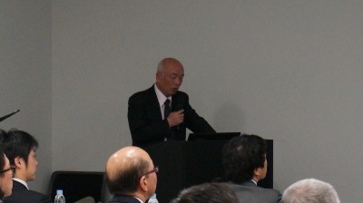 石川氏
