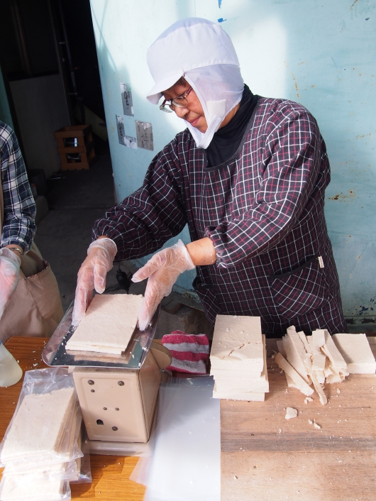 きっちり計量。少しだけおまけが入ってます♪