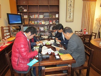 11　12　完成　記者発表