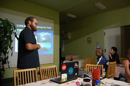 研修生ジョシアさんプレゼン