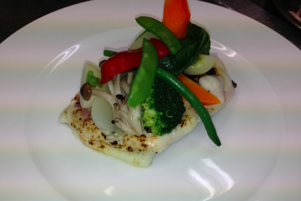 ペッパーボンレスハム料理